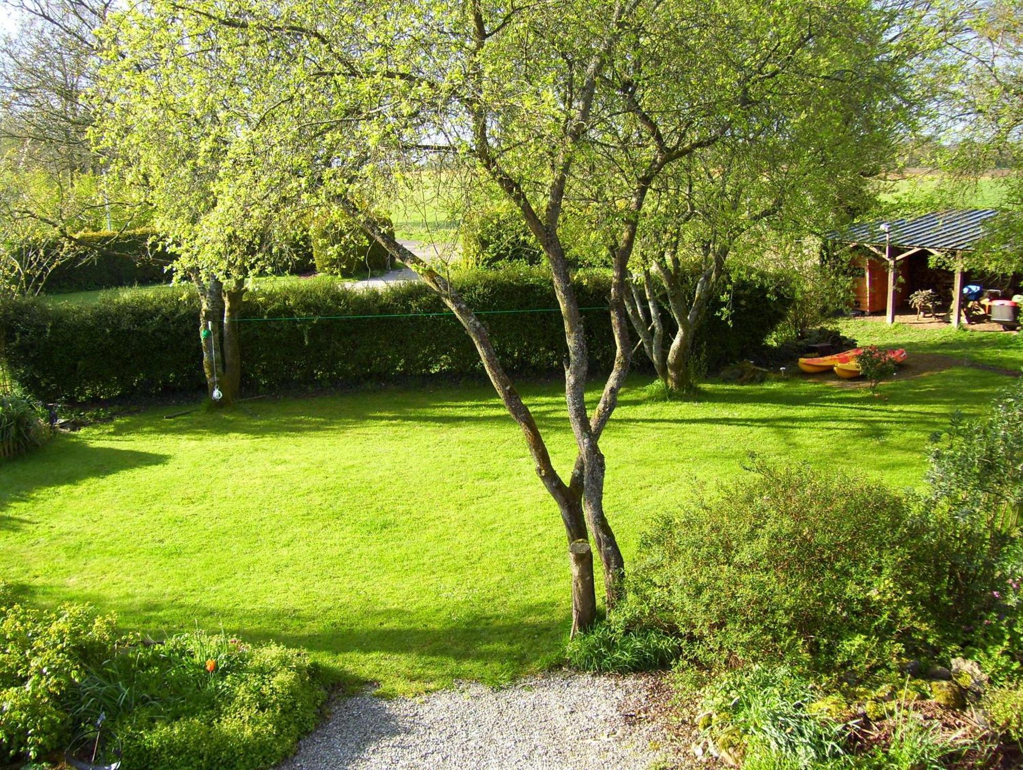 Le Boterff Gites Et Camping Saint-Mayeux Номер фото
